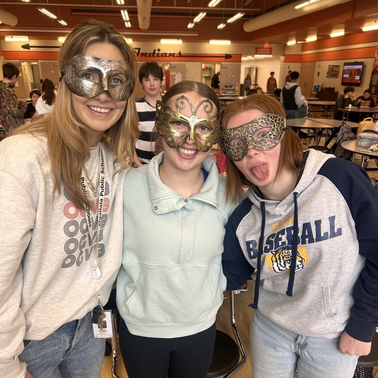 students with mask