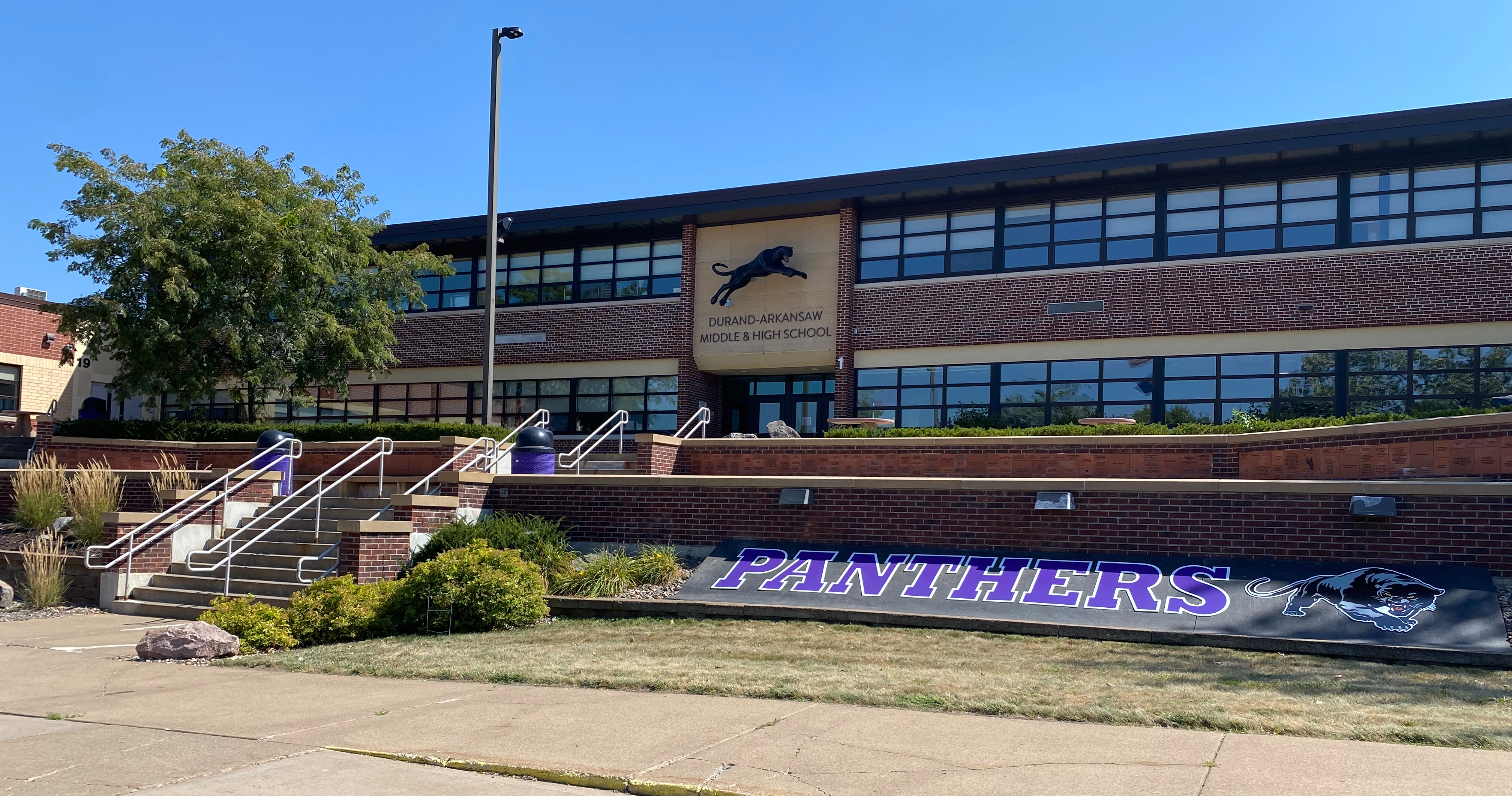 middle &amp; high school building