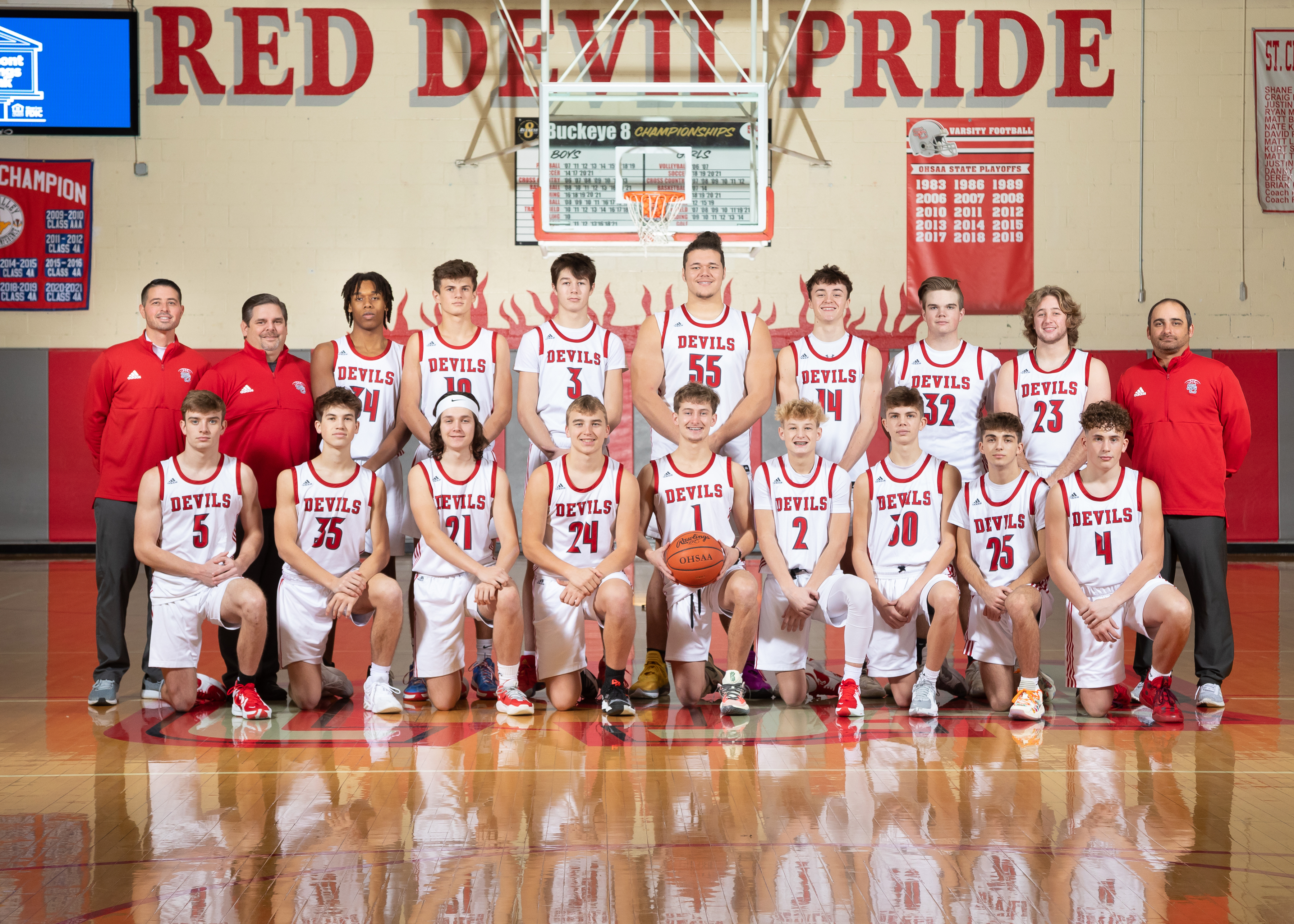 boys basketball picture