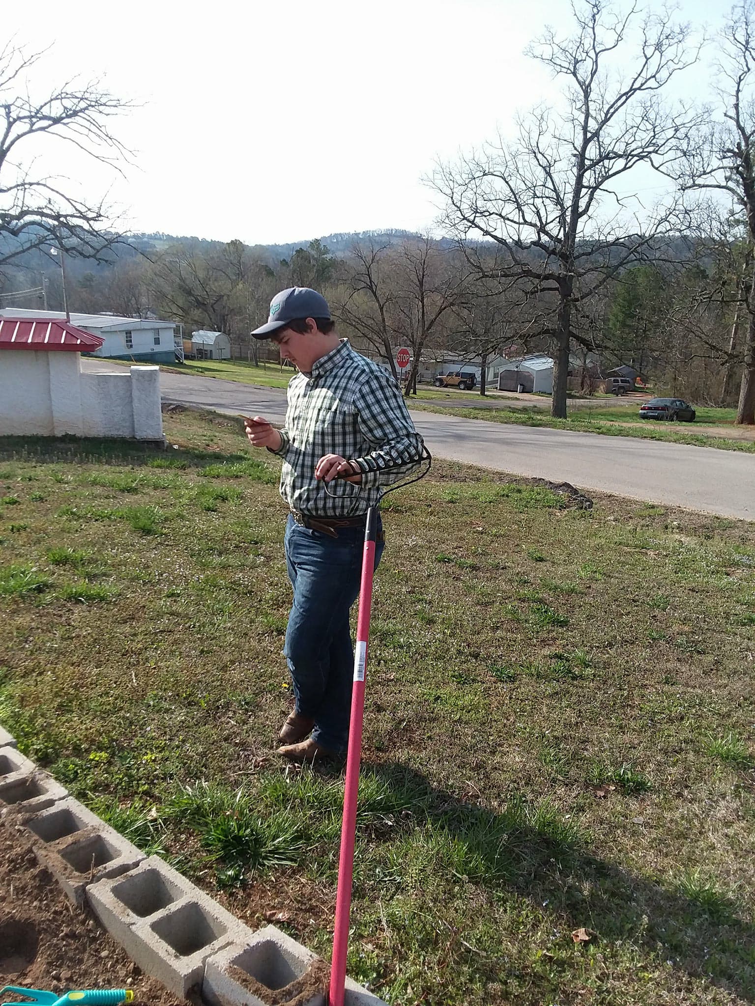  Mrs. Thompson's Botany class working on their gardens.