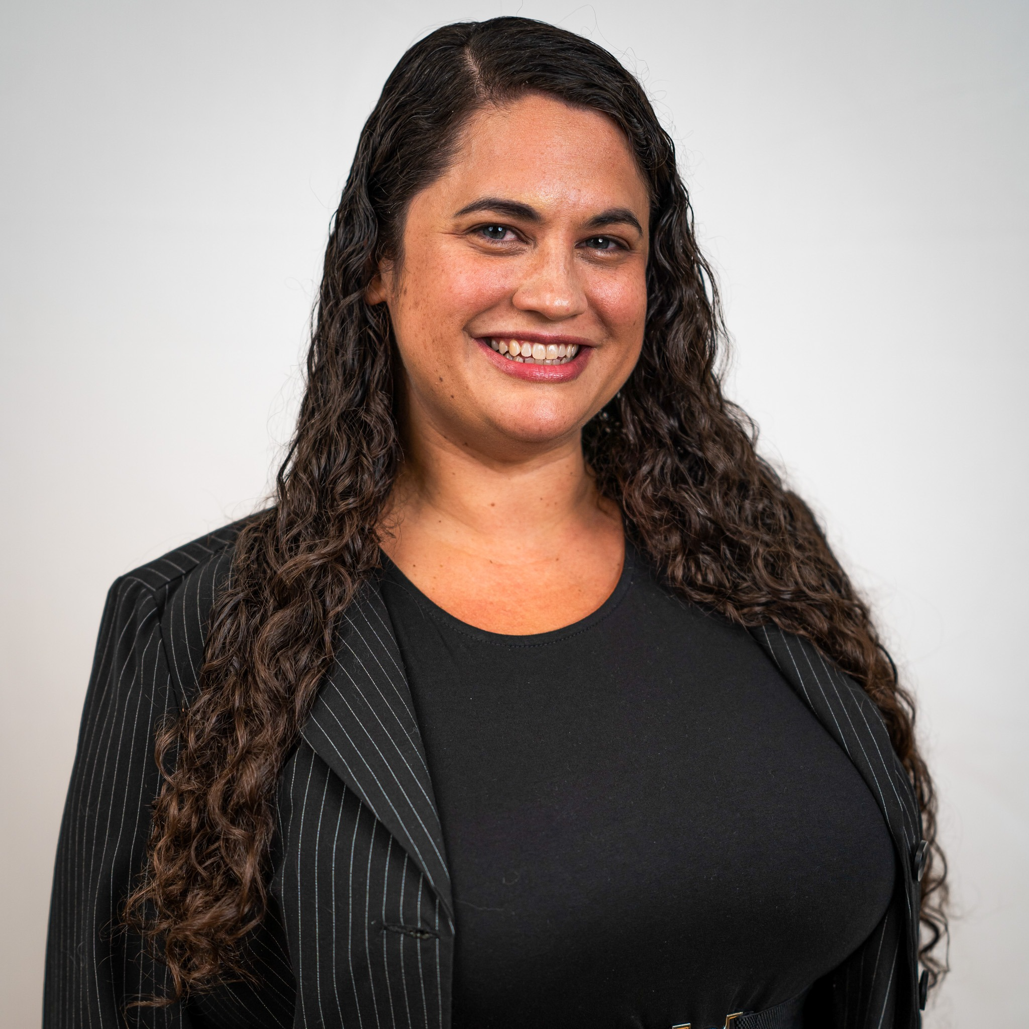 Dr. Alexandra Robertson
