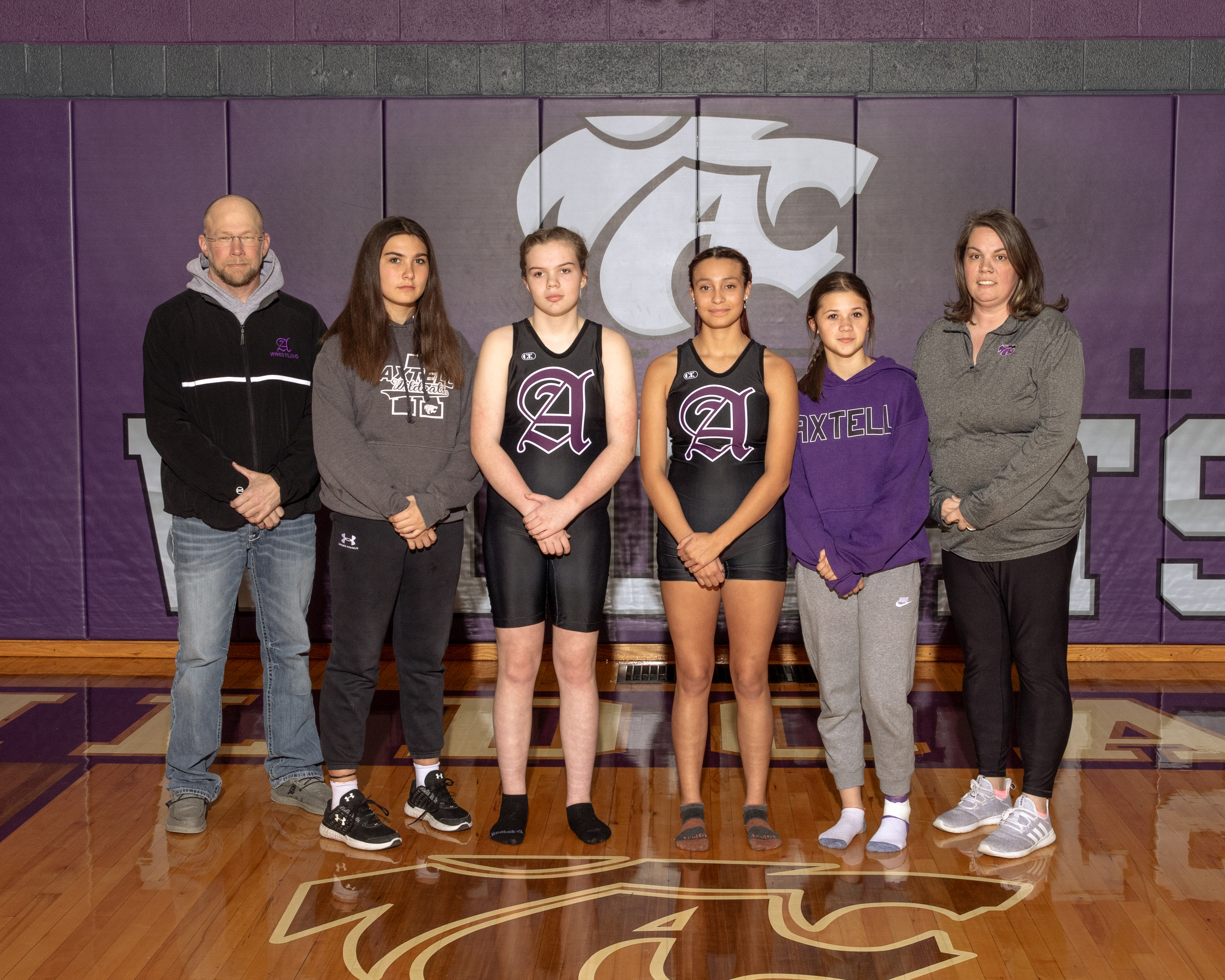 25 Girl Wrestlers