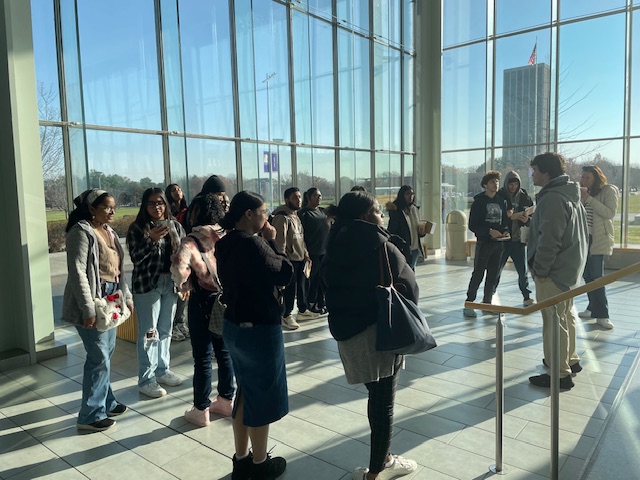 Photo: SHS Students College Visit