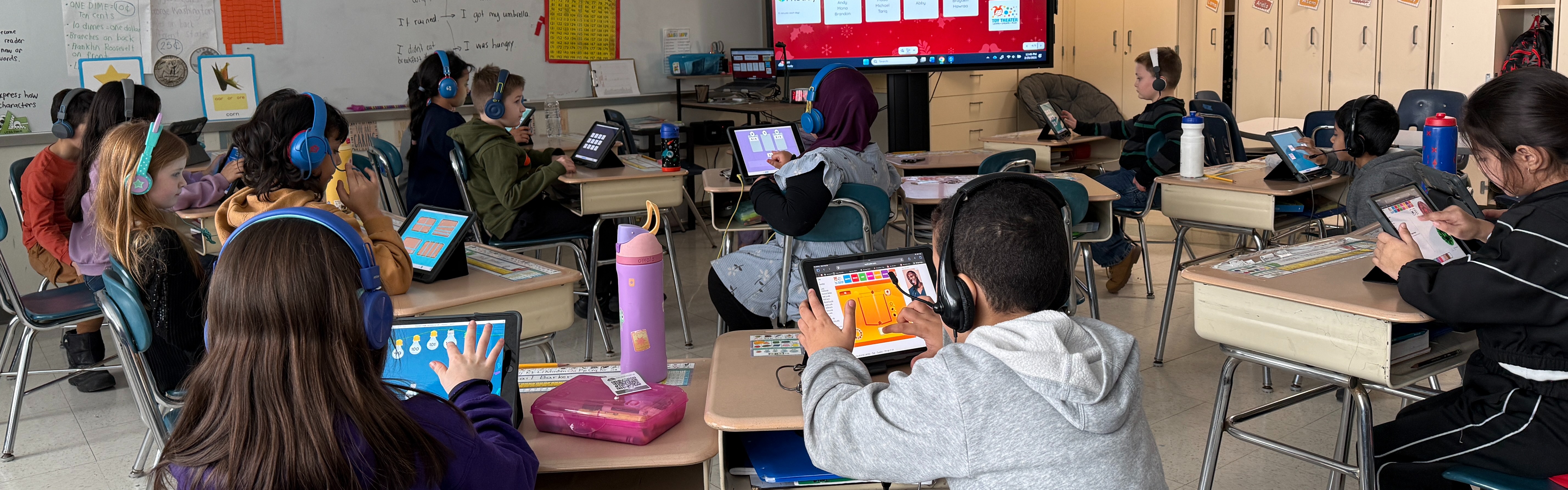 Students learn in class.