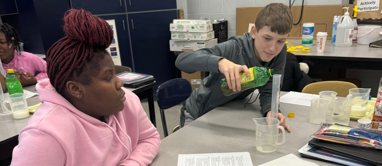 7th Grade Science Class 