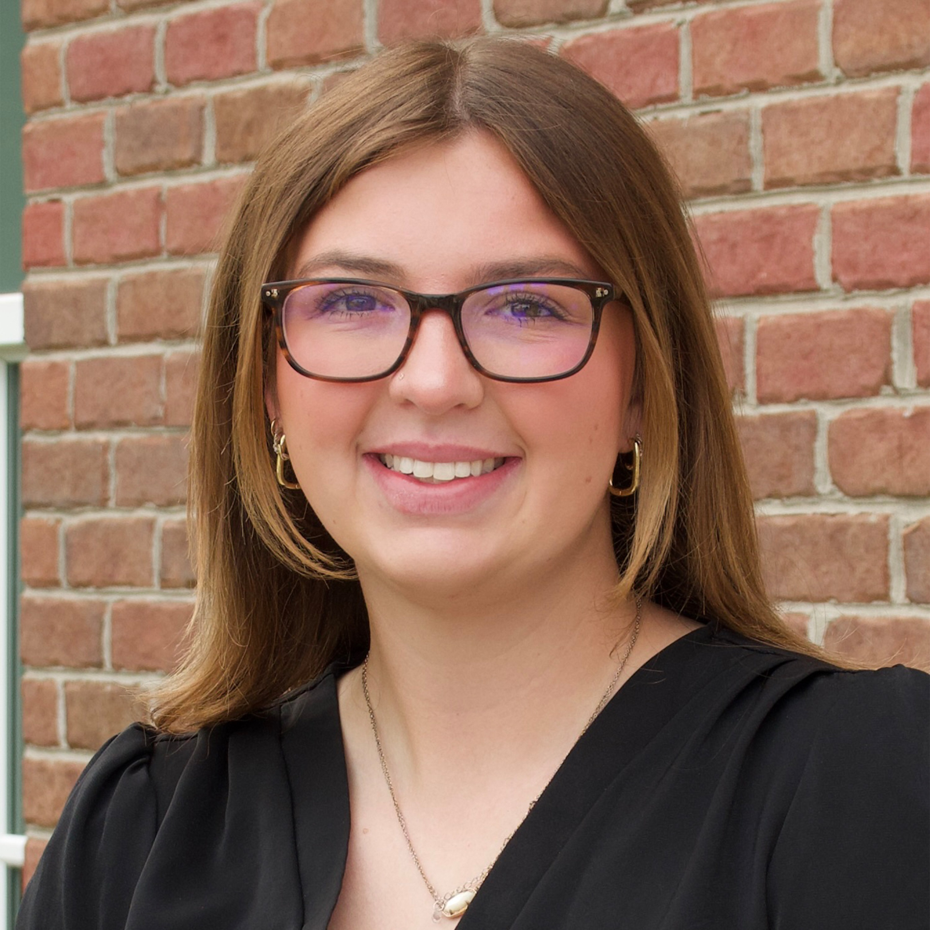 Kylie Hoover Headshot
