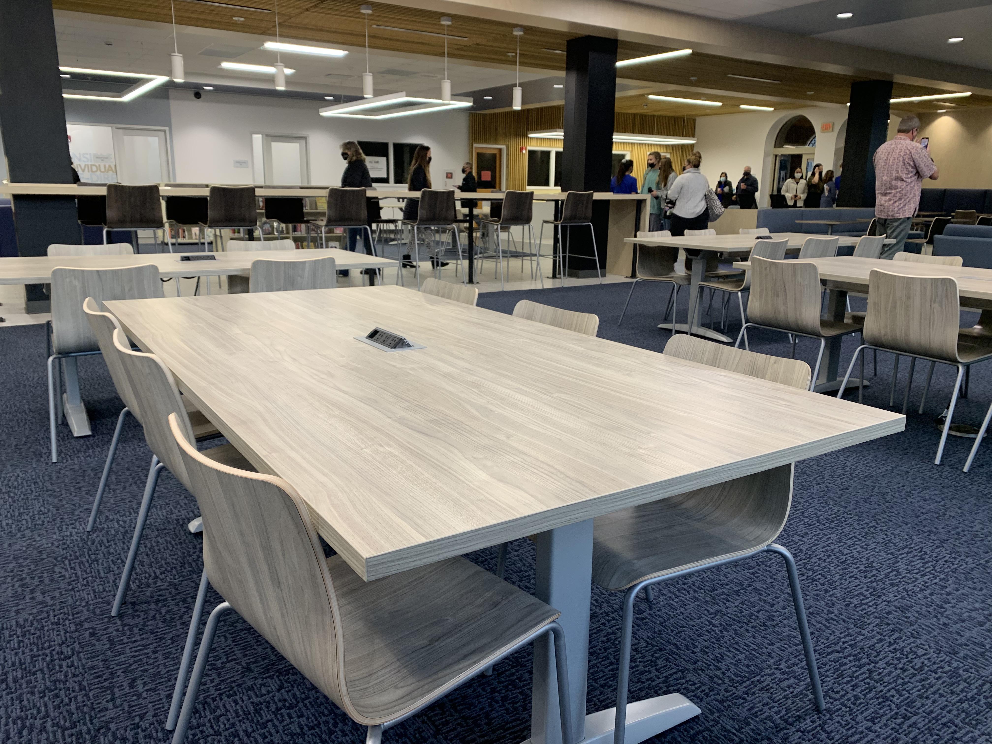 El Segundo High School Hosts Library Modernization Ribbon-Cutting Ceremony