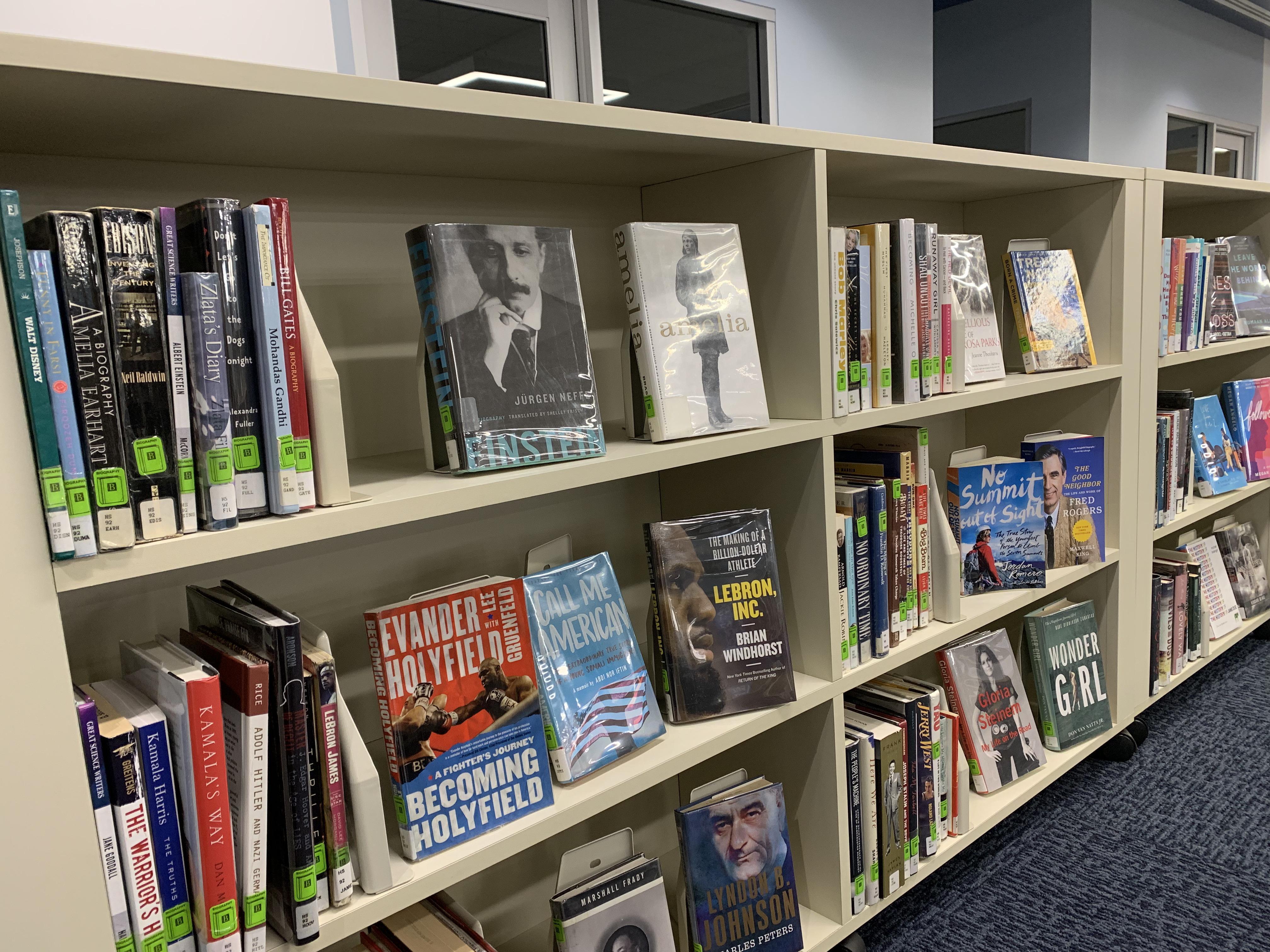 El Segundo High School Hosts Library Modernization Ribbon-Cutting Ceremony