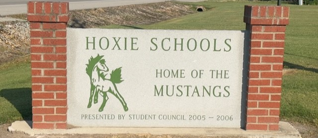 Hoxie Schools Entrance Sign