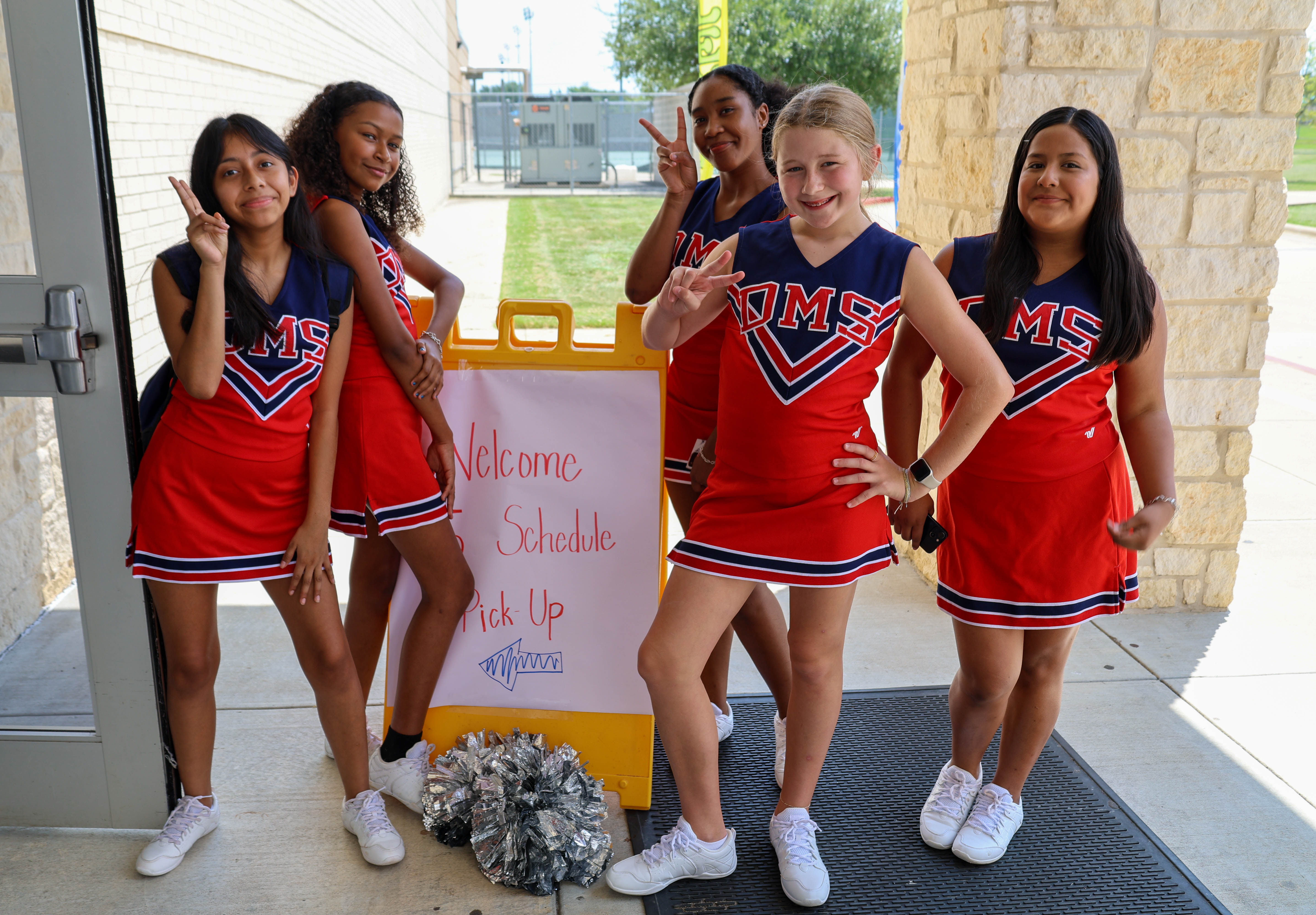 Davila Cheerleaders